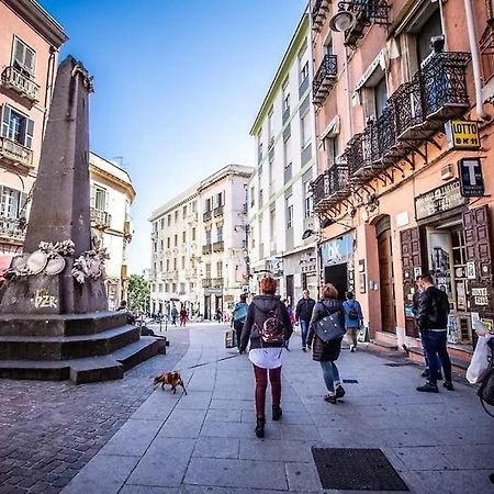 Piazza Martiri Flat Leilighet Cagliari Eksteriør bilde